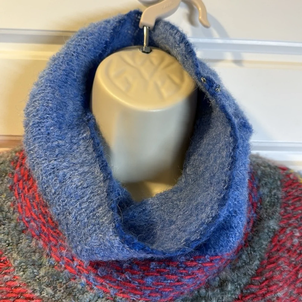 Fate Telluride Sweater small NWT - Picture 5 of 11